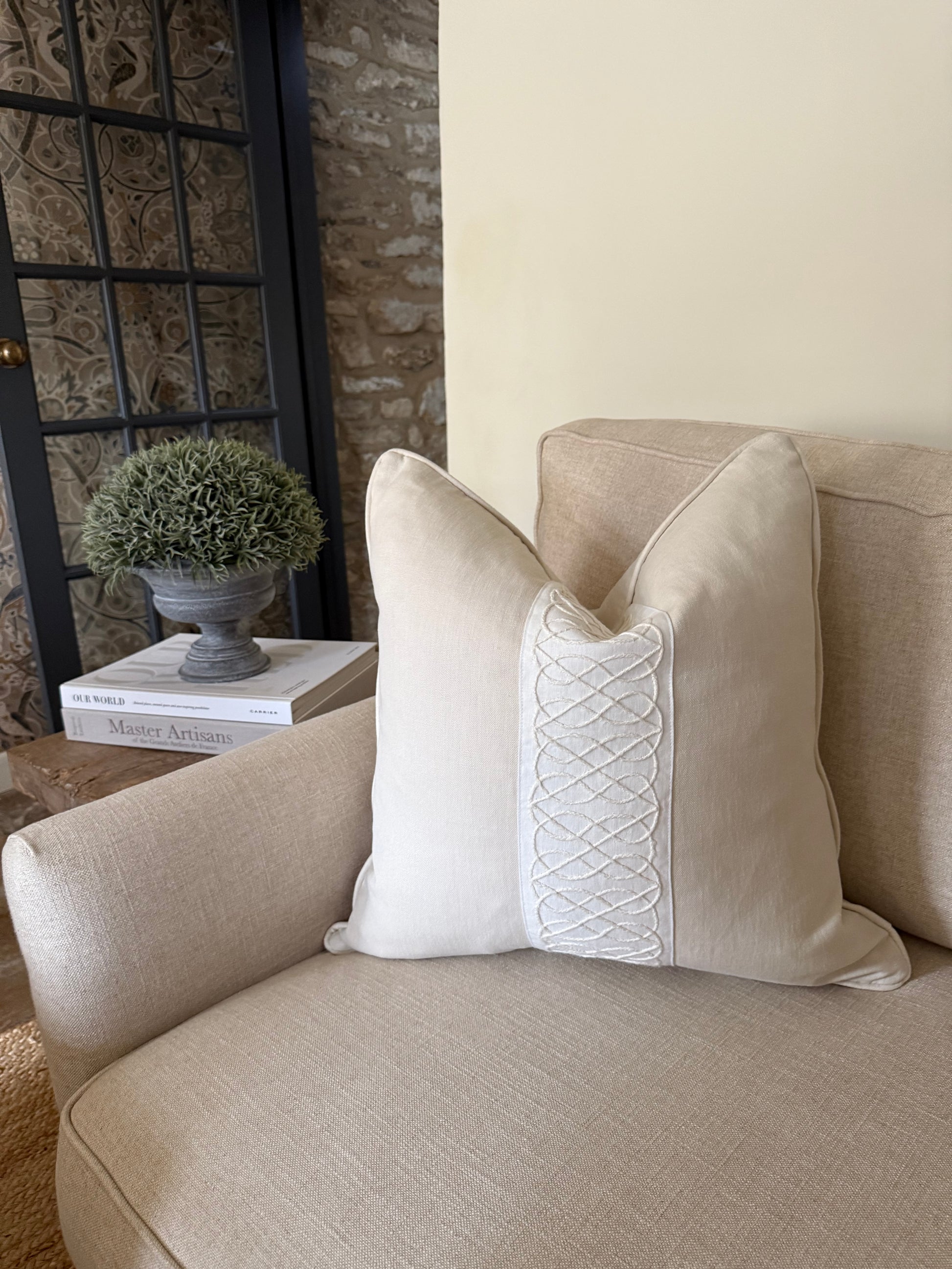 Bibury Cream