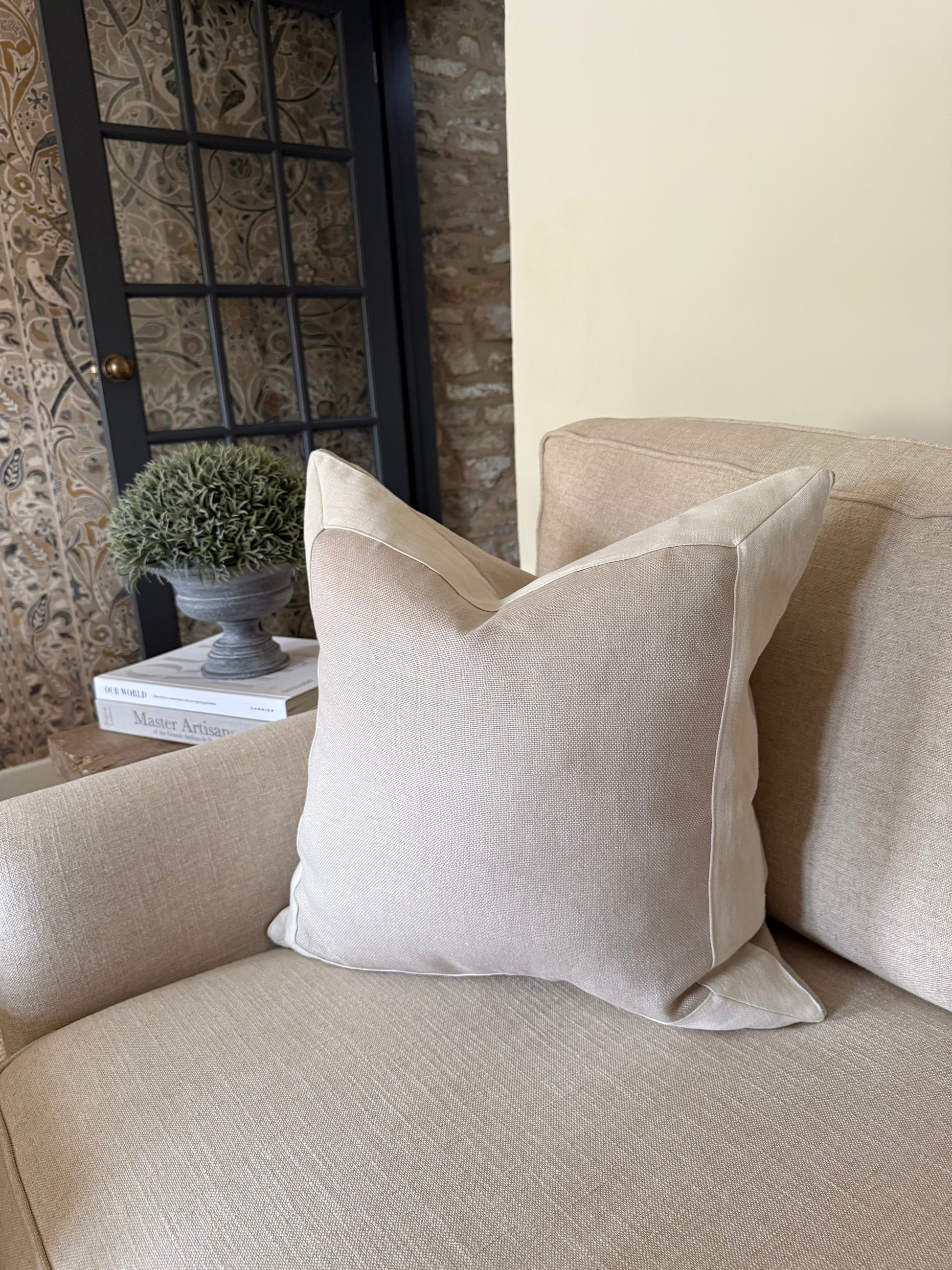 Kingham Taupe