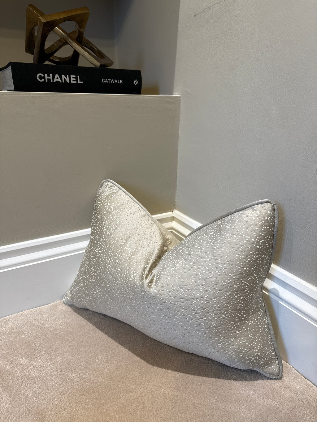 Cleo Greige medium rectangle