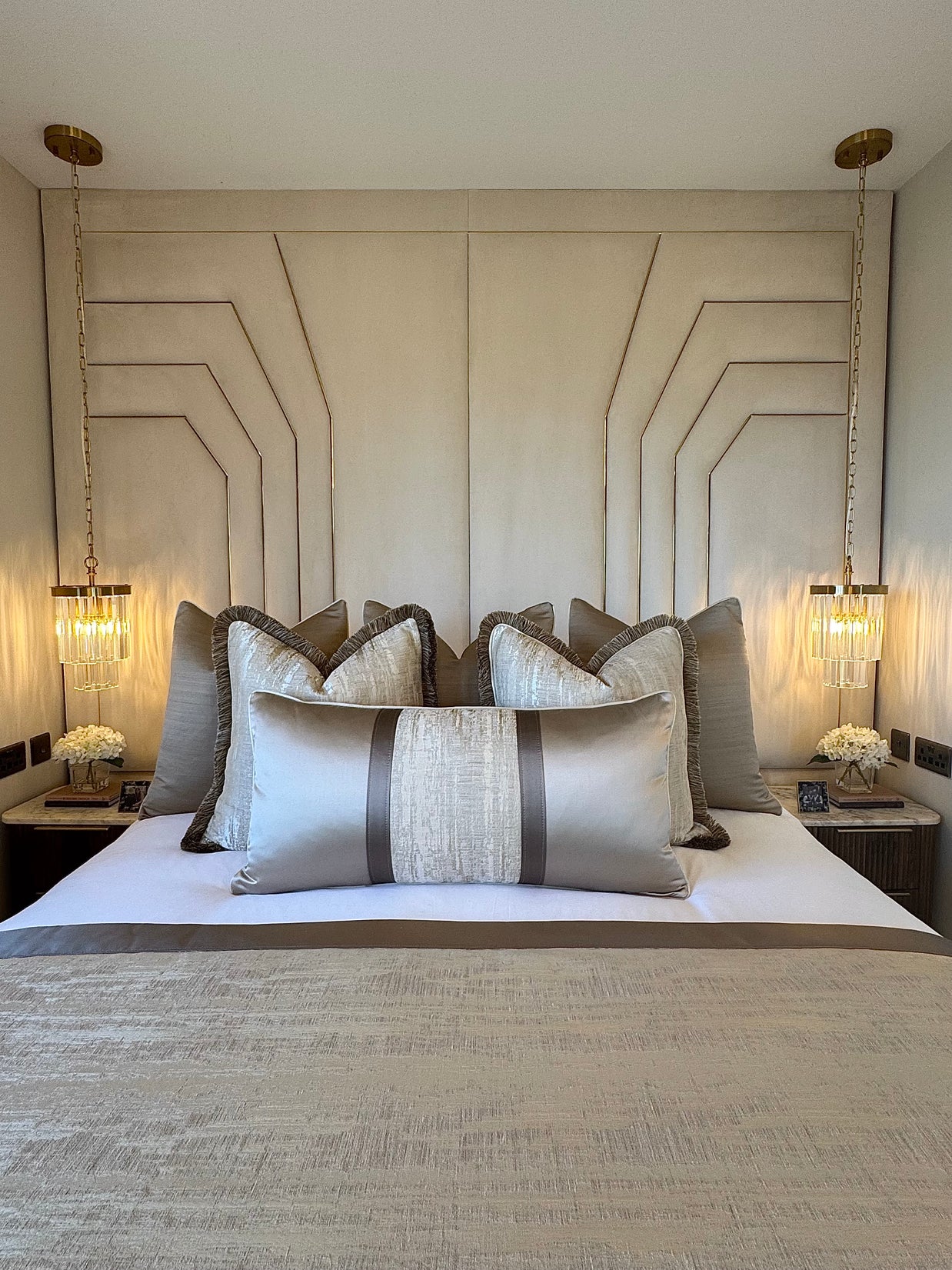 The Allure throw