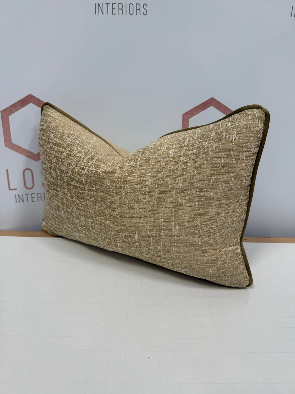 Savoye gold medium rectangle
