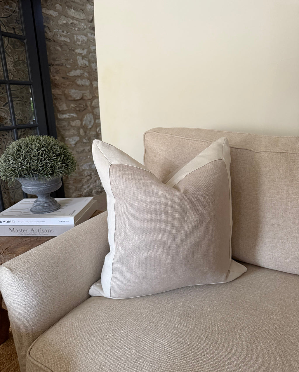 Kingham Taupe