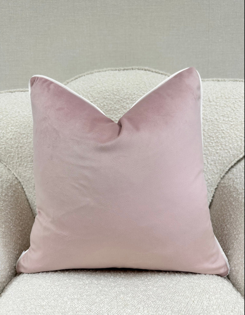 Blush velvet 18”