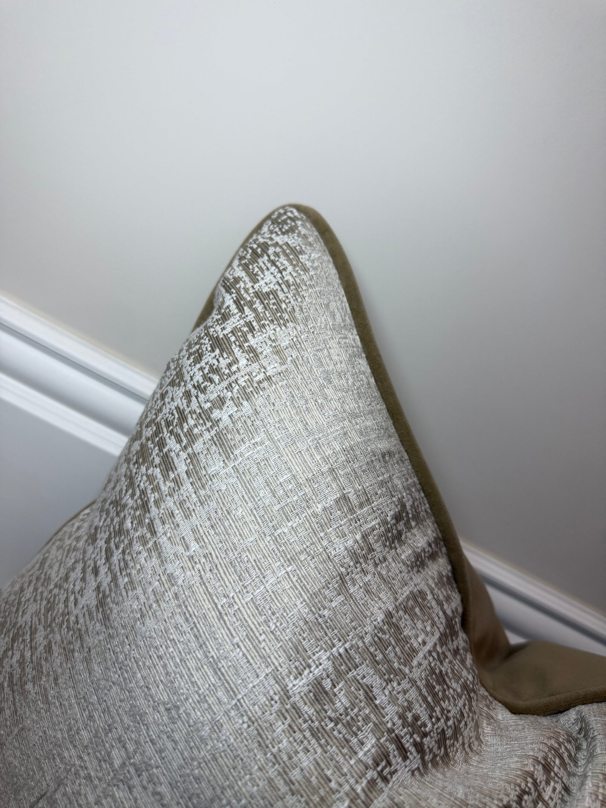 Hallie large rectangle cover