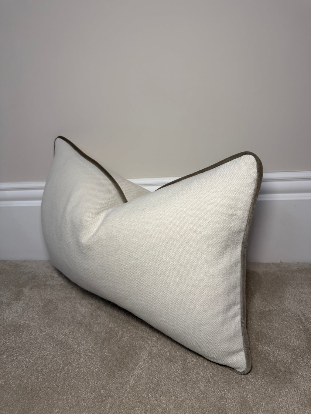 Grace linen rectangle medium cover