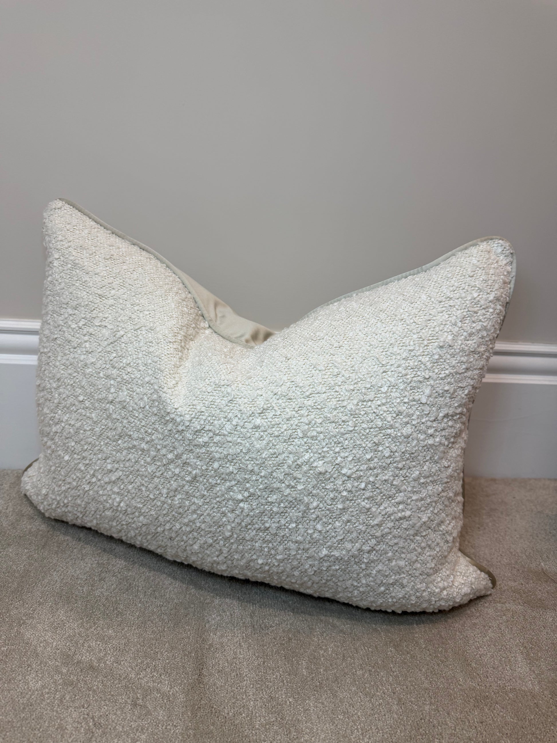 Large boule rectangle cover