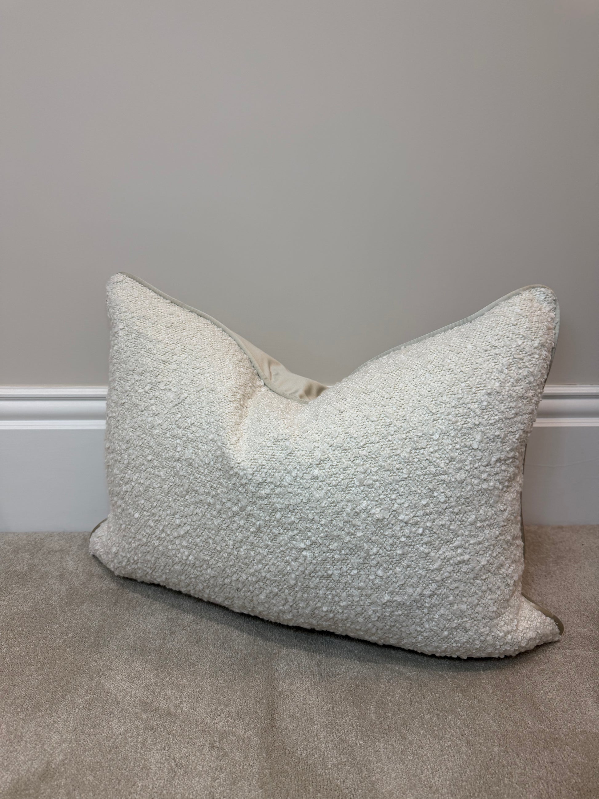 Large boule rectangle cover