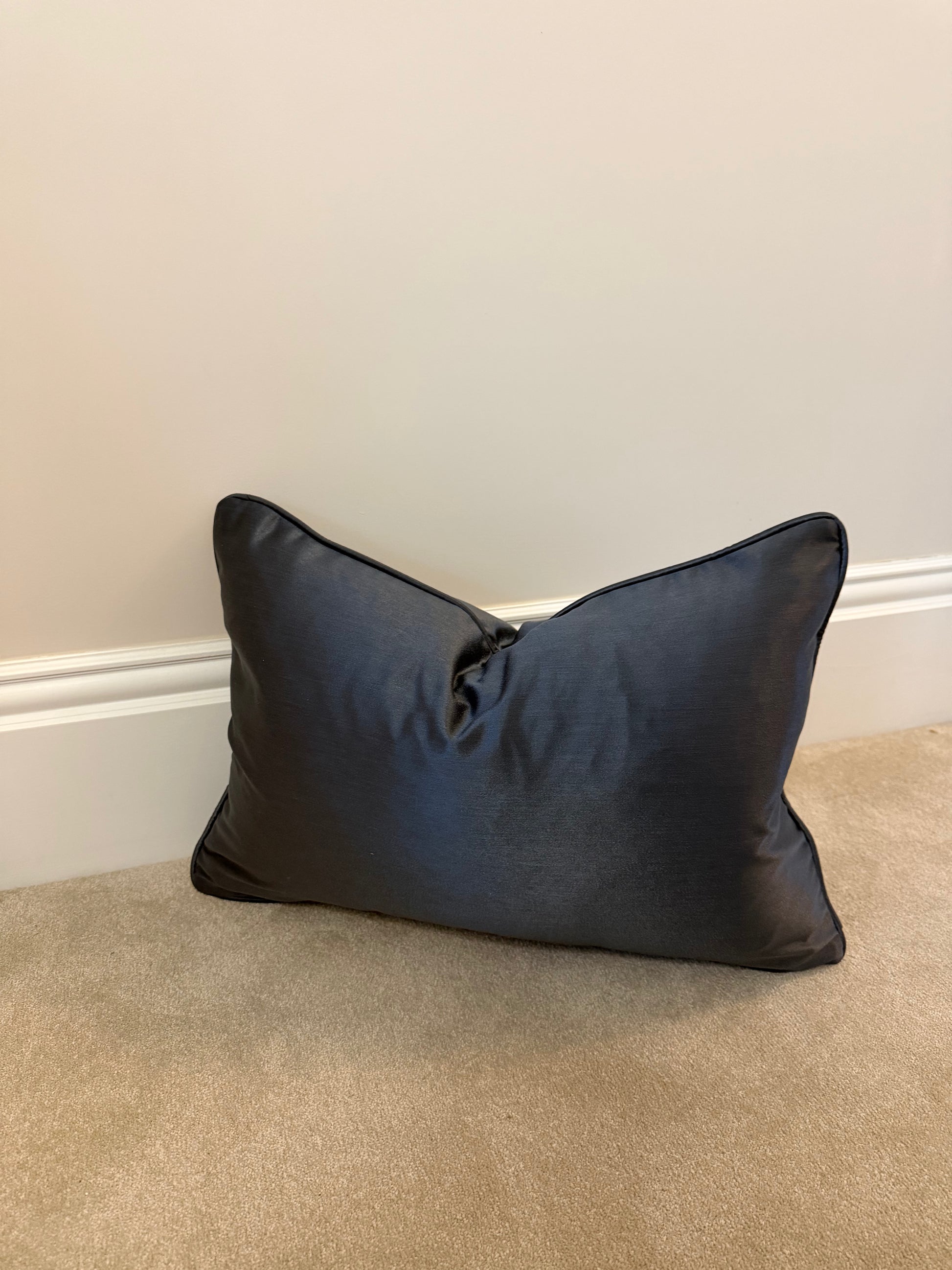 Inky rectangle cover