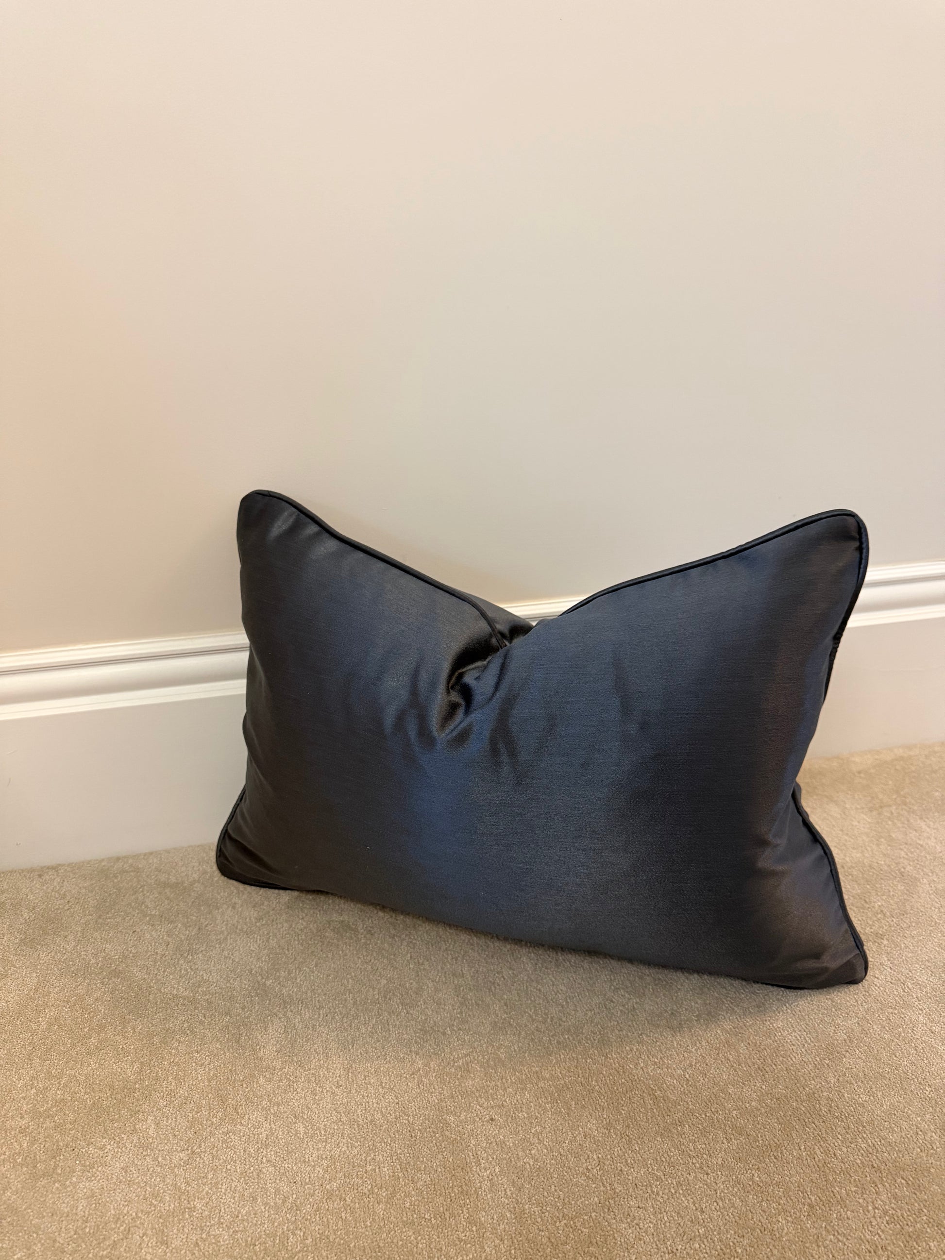 Inky rectangle cover