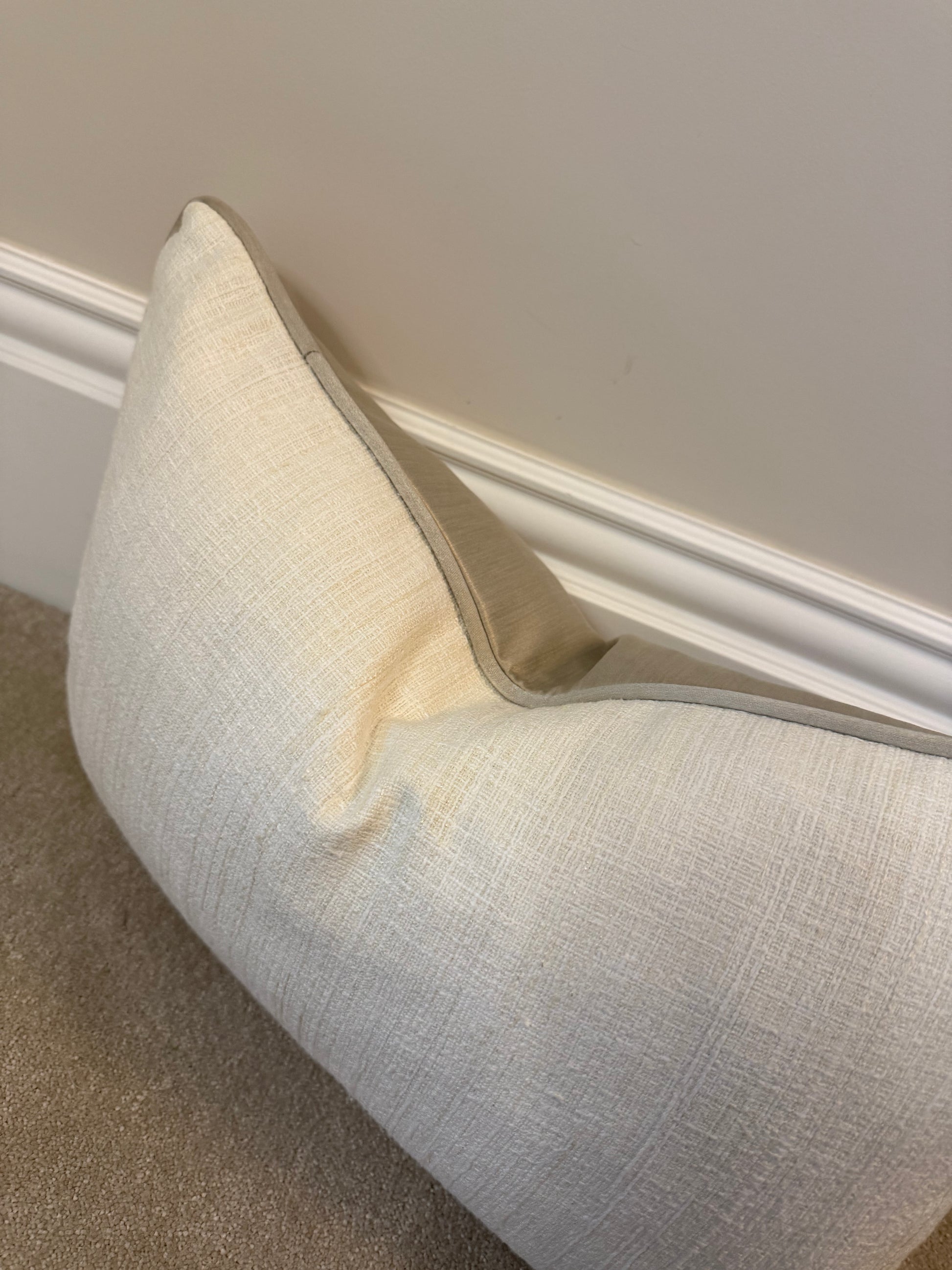 Selena Medium linen cover rectangle