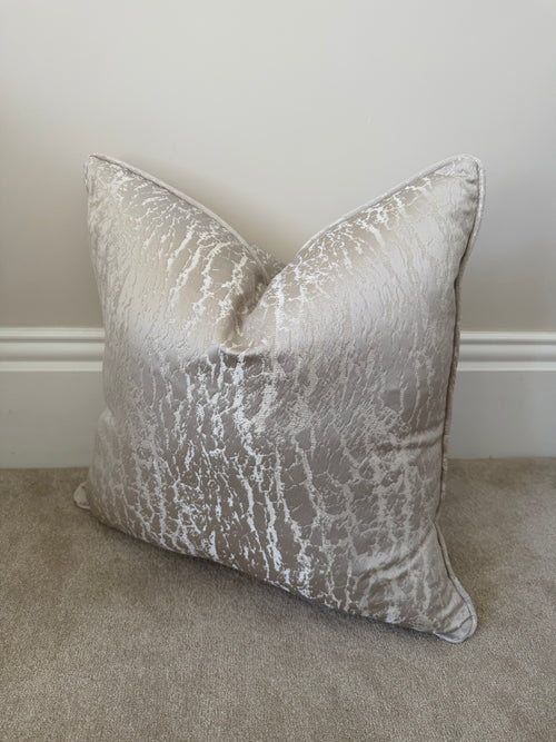 Ayla neutral 20” cover