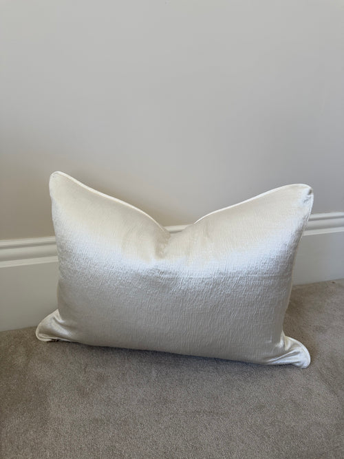 Arlo ivory rectangle large cover