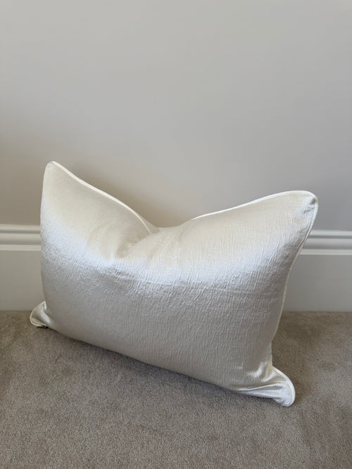 Arlo ivory rectangle large cover