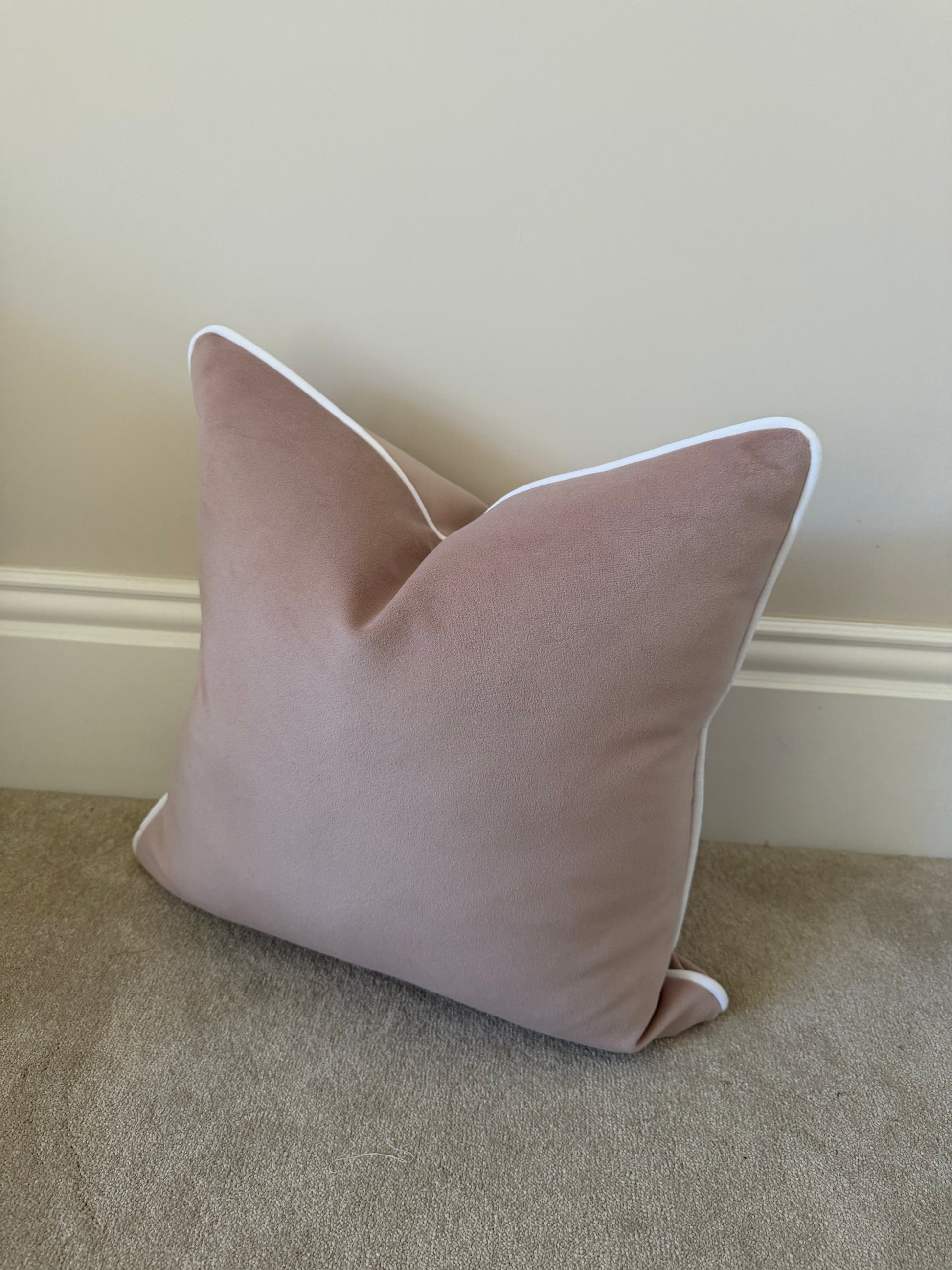 Pink velvet white piping 18” cover